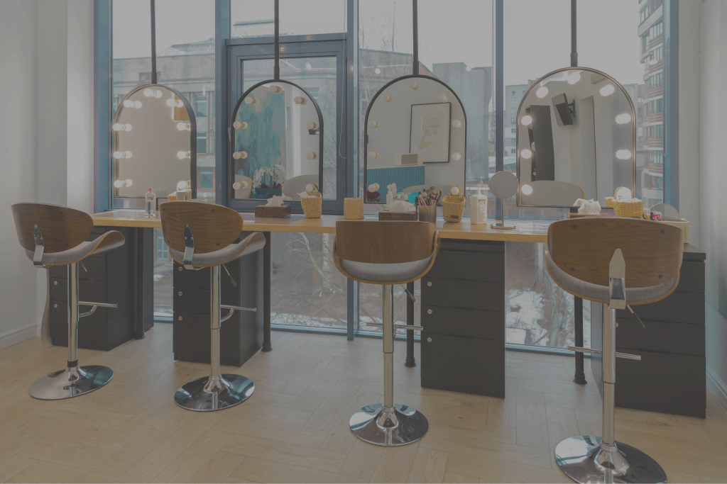 Paznokcie Toruń - Nails by Midnight Salon
